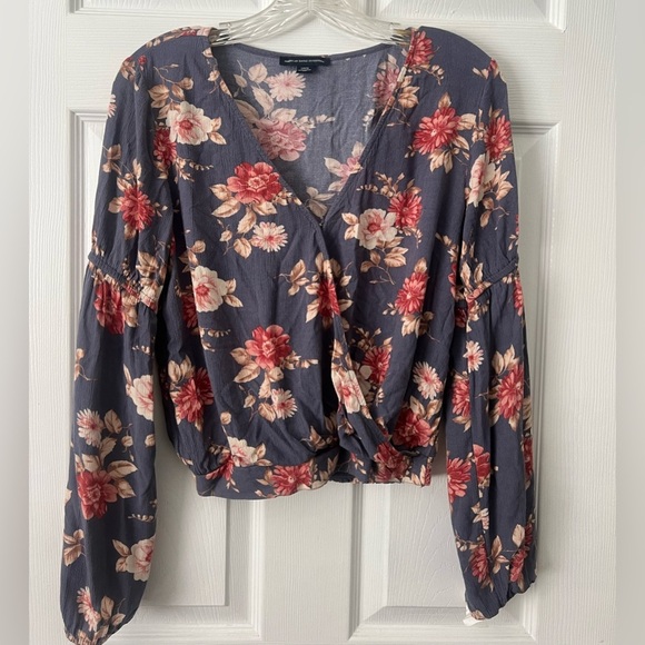 American Eagle Outfitters Women’s Long Sleeve Floral Blouse - Picture 1 of 5